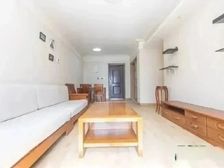 金地自在城二期 94平3居 南向简装修