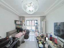 星晓家园 2室2厅1卫 精装修 266万元