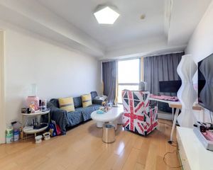 东二环外日坛国际公寓东向一居 诚意卖采光好 看房方便