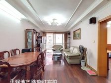 挹翠苑 0.5俑带办3楼!南北通透一梯两户!得房率很高