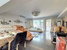 万科荷花苑 经典联排别墅 南邻河 带花园 带车位