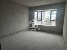 大板一区(古城路)电梯新房4房2厅近南湖公园,民族广场地铁站