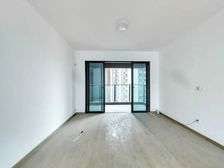 光明深业云筑,次新小区,宜居舒适,配套齐全