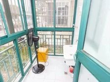 一楼送双天井!前后无遮挡!采光贼溜!带固定车位,看房有钥匙!