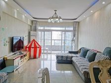 南滨路看来福士两江交汇 一线无遮挡 看无人机长嘉汇旁