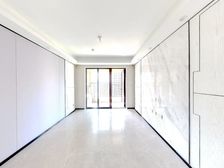 紧邻地铁,周边配套设施齐全,性价比 紧邻实验城发长江瑞城