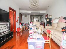 南北通飞机户型,采光好,业主诚意出售,看房方便。