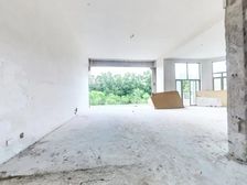 观澜湖黄金岭独栋别墅,毛坯,上下共四层,带大花园