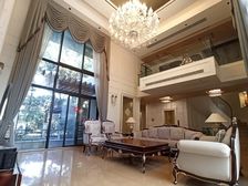 在售正南北朝向联排,精装可拎包入住,看房提前1天预约