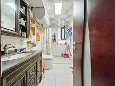 文华园大3居有车位落地窗送地下室经典户型