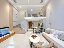 立剪3万 千灯湖商圈 精装复式 稳租4100 赠送家家电