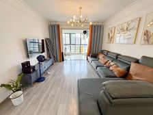 新出精装好房急售,自住装修,好楼层,视野采光好,随时看房