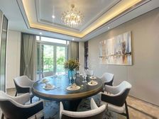 三亚豪华独栋别墅!可遇不可求,尊贵身份,私密度高,拎包入住!