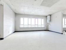 南向看湖 200米楼间距 6.2米大宽厅 一梯一户