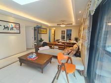 万科中央公园 商品房 电梯房 4房双卫格局 交通便捷