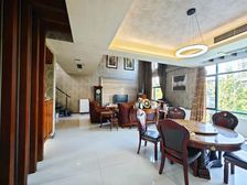 真实在售 金科天湖美镇 洋房顶跃 带多个露台 看房方便