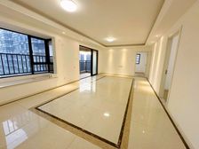 万科中央公园 带电梯 中间楼层 商圈成熟 南向采光好 双卫