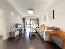 远香湖商务区上实海上公元飞机户型三居室出售,精装修