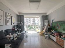 新上架,双轨地铁口,06年品质小区,婚房装修,房东诚售