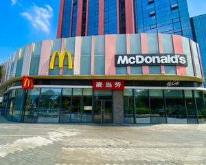 物业捡漏!有意速聊,haidian苏州街烫金地段