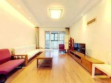 白银时代尚苑,朝南精装3房户型正气,楼层好老少皆宜,价格可谈