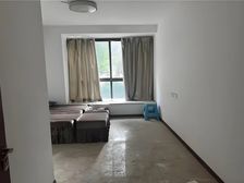 112万即可 融景城郦苑 151平4居一楼精装修 看上来带走