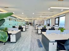 破冰价20元丨龙潭寺地铁口丨电梯口·双面采光7隔间50工位