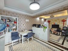 人生港湾南欧城 83.32平2居 南北向精装修 随时签约