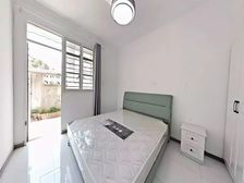 听潮一村 南北通透 近医院 商品房 商业配套齐全 交通便利