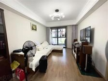 大华新上次新小区三房,急出,房东说看中可以带屠龙刀