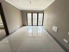 富力湾精装未住 带车位,南北通透看房方便