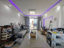 外国语 南汇二中 户型正气 电梯中层两房边套采光好 性价高