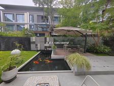 照母山壹号半岛大平层、内圈400平大花园、双车位、诚心出售