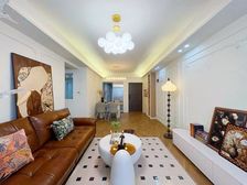 大露台巴适得很 万达广场铂邸 三房 90万