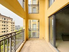 悦来国际博览中心丶会展公园高尔夫球场旁丶跃层住宅丶灵活多变