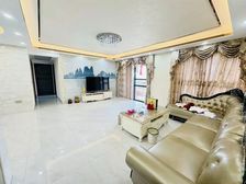 商品房 次新房 满五 装修好 有电梯 中间好楼层