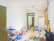 南上山 小两室 好楼层 停车方便 价格可谈