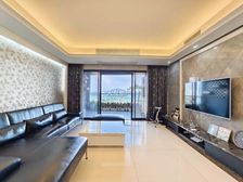 天骄峰景 4房 高层景观好 看高尔夫 装修保养好拎包如入住