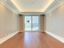 精装修融创苏州壹号院人文社区飘窗视野开阔