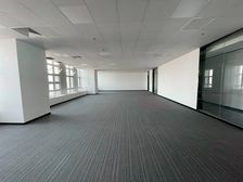 诺德中心丨精装大户型丨地铁旁可分租丨旺海国际广场丨陆家嘴广场