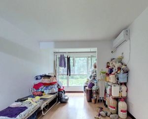 京旺家园大2居,已转商,楼间距大,采光好,直通地库