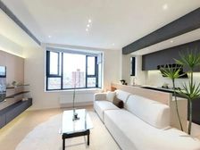 05年高品质小区,低于同户型100W!小区中心位置 房东急售