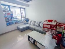 世纪中央城 南北通透,采光好 装修好,环镜优美 近地铁 中间楼层