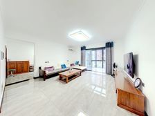 金沙西园四期 4室2厅 精装修 拎包入住