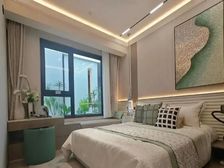 揽星樾 地铁房 精装修 三居室270°转角窗 可看实景小区