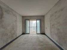 观音桥 绿地海外滩米拉公馆三房101万