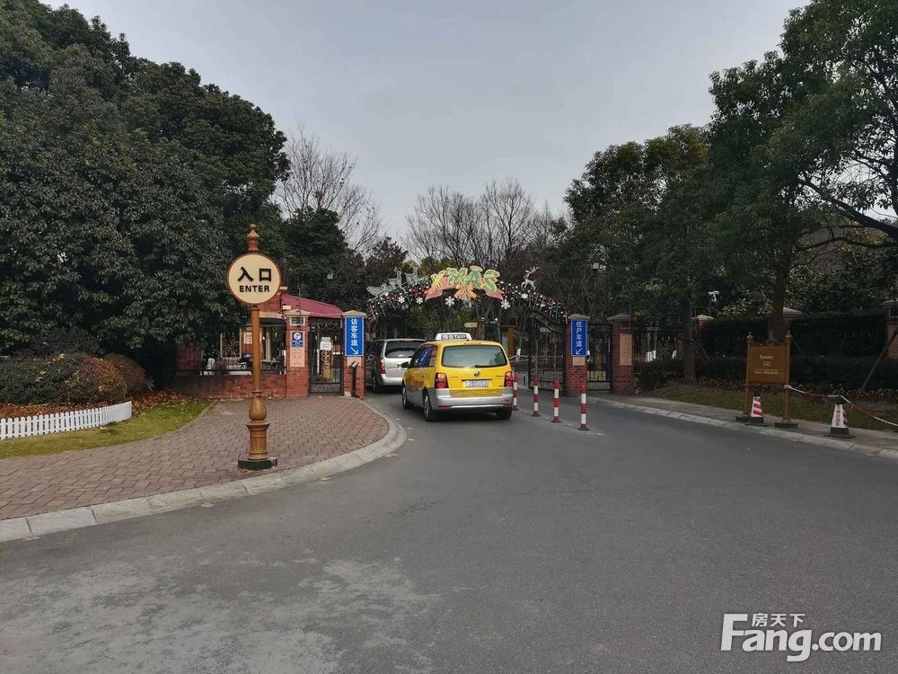 小区相关图