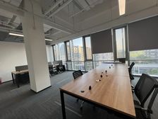 滴水湖港城广场 70平精装带家具 办公写字楼 可注册有房补