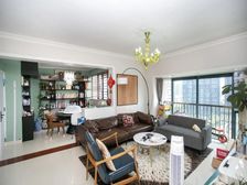 城市山林高层3房,有入户,面积大,精装拎包入住!