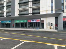 汇仁大道 农贸市场旁 对面医学院 小面积单层铺 适合全业态